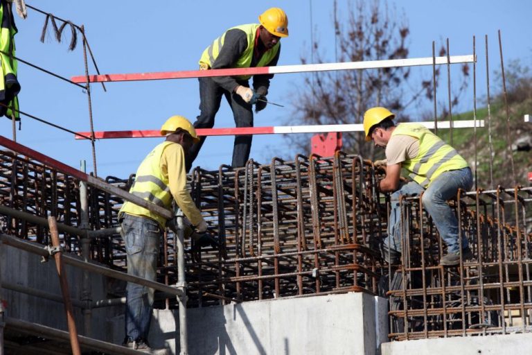 Produção no setor da construção na zona euro cresce 2,2% em outubro - Eurostat