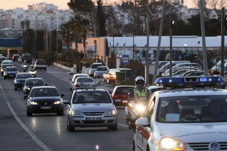 Tráfego das autoestradas aumenta 6,4% em junho - IMT
