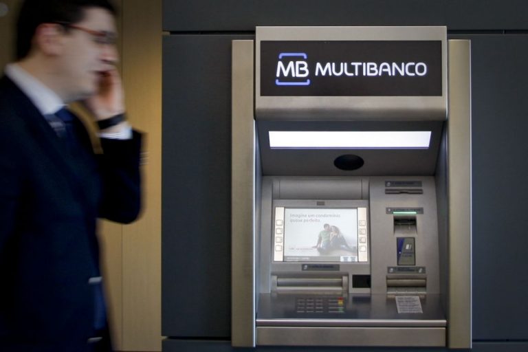 Véspera de Natal com pico de 267 transações por segundo no multibanco