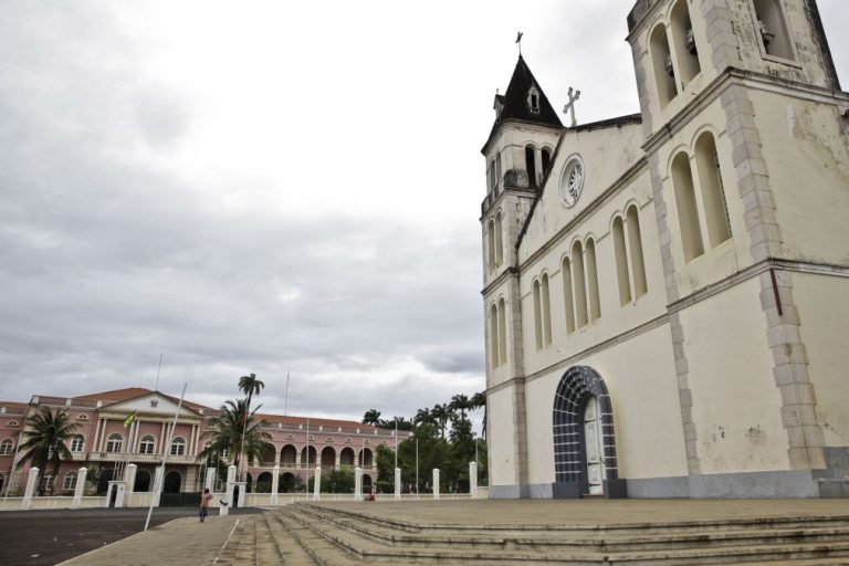 Governo de São Tomé e Príncipe nomeia Hélio Almeida novo governador do banco Central