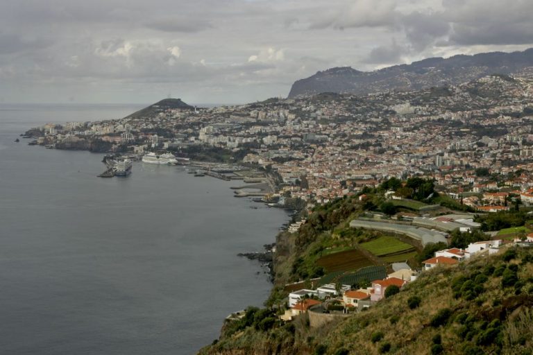 Partidos multados em 53 mil euros por contas irregulares nas eleições da Madeira