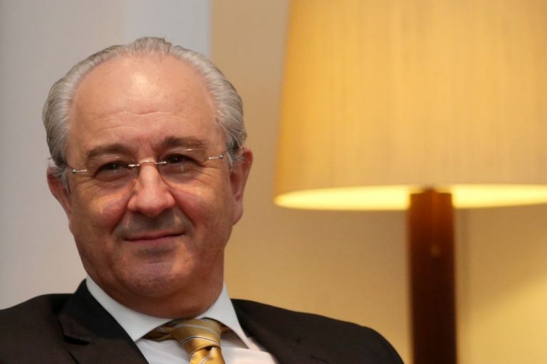 Rui Rio defende 