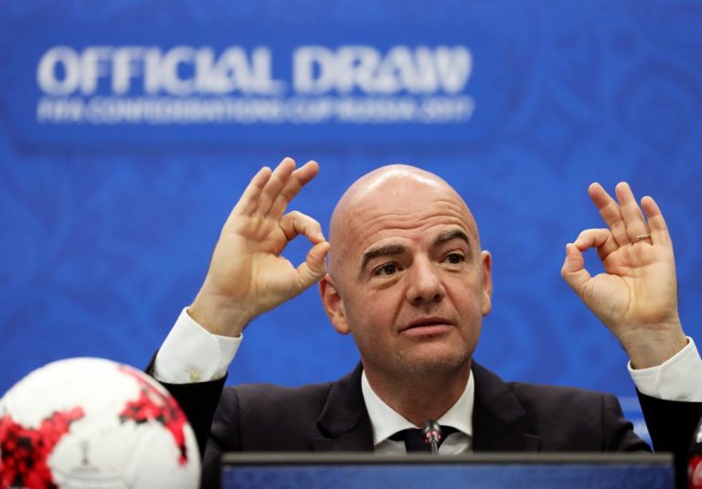 FIFA dá positiva ao vídeo-árbitro, apesar das críticas no Mundial de clubes