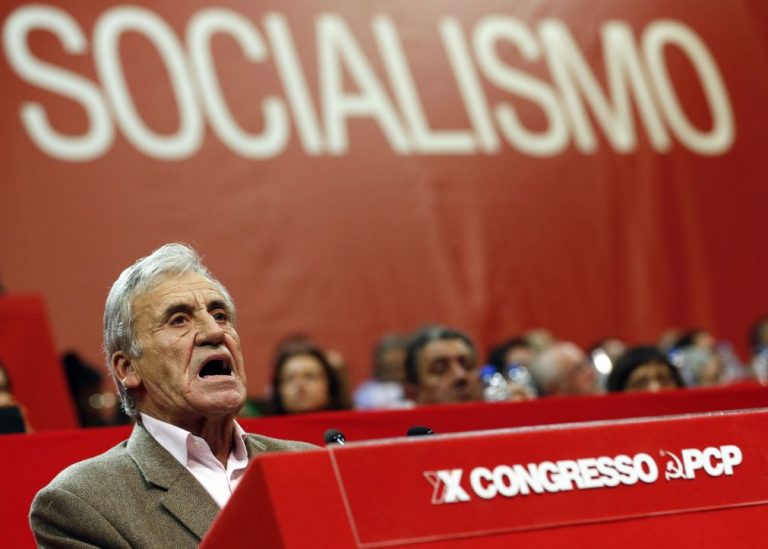 PCP/Congresso: Jerónimo reitera necessidade de renegociar a dívida