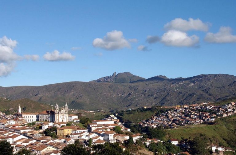 Sobe de 48 para 110 os casos suspeitos de febre-amarela no Estado brasileiro de Minas Gerais