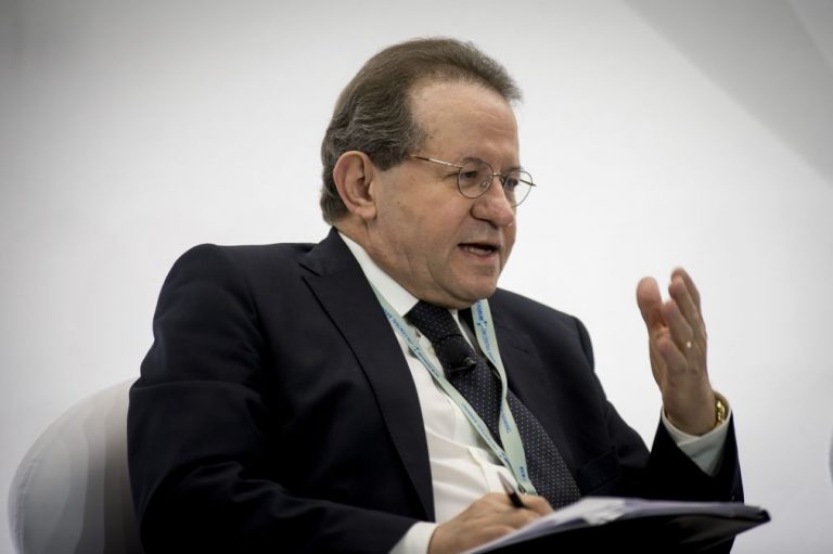 Óbito/Soares: Constâncio lamenta perda do 