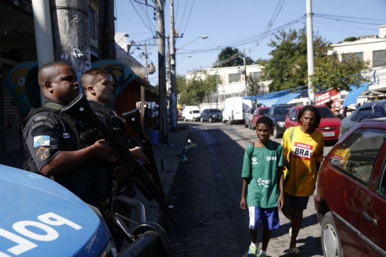Confirmada morte do embaixador da Grécia no Brasil, polícia investiga crime passional