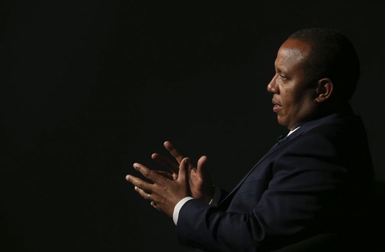 Primeiro-ministro são-tomense participa na cimeira África-França no Mali