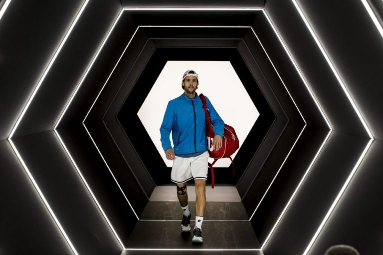 João Sousa 'escala' sete lugares e reentra no 'top-40' do ranking mundial de ténis