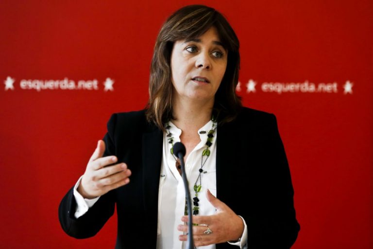 Óbito/Soares: Catarina Martins (BE) recorda defesa de Portugal contra a 'troika'