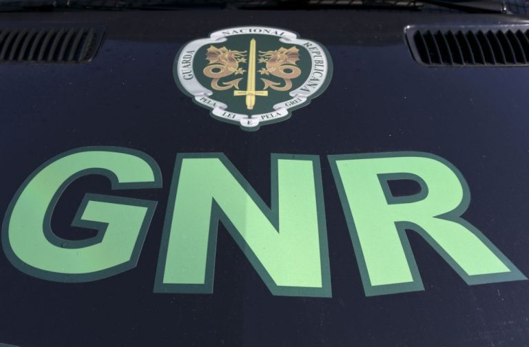 GNR apreende no aeroporto de Lisboa metais preciosos e outros artigos roubados