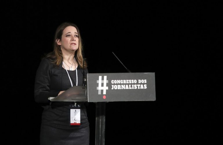 Sindicato de Jornalistas insta Governo a pôr fim à precariedade na televisão e rádio públicas