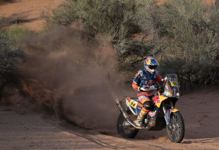 Dakar2017: Sunderland vence em motas, Paulo Gonçalves termina em sexto