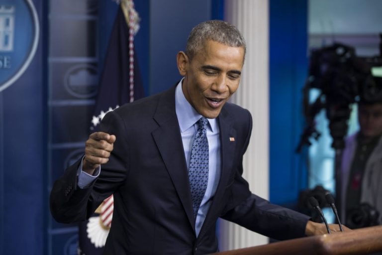 Obama recorda a Trump quão 