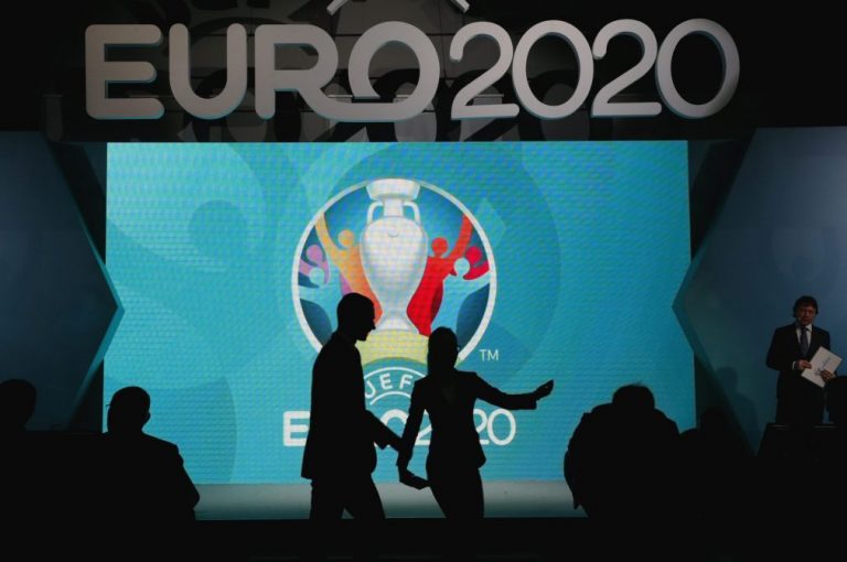 Presidente da UEFA diz que Euro2020 vai ser um desafio para os adeptos