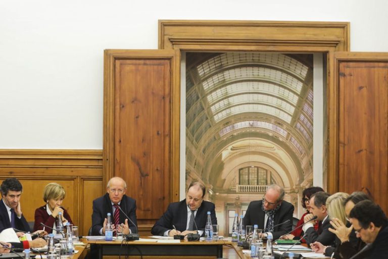 Arábia Saudita reiterou compromisso de pagar salários atrasados a 86 portugueses