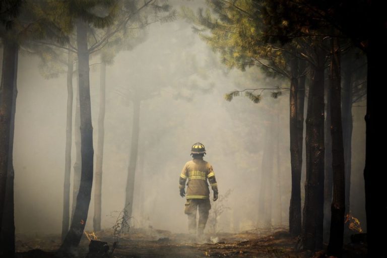 Mau tempo na Europa e incêndios no Chile atraem atenção de centro de emergência europeu