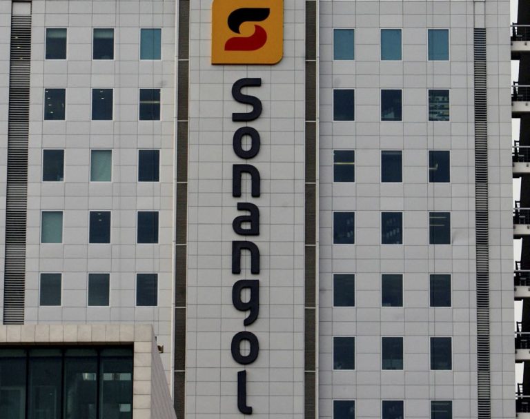 Sonangol com receitas fiscais abaixo dos 5.000 MEuro em 2016