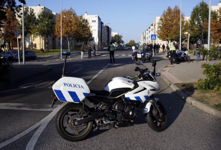 Homem detido em Lisboa depois de atirar criança de segundo andar - PSP