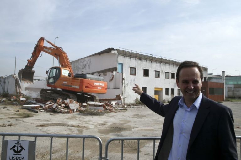 Medina diz que quem não queria obras do Eixo Central foi 