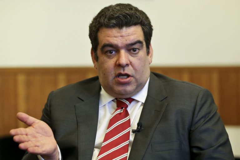 PS quer audição hoje 