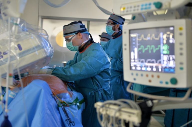 Mais de 2.000 doentes aguardam por um transplante renal