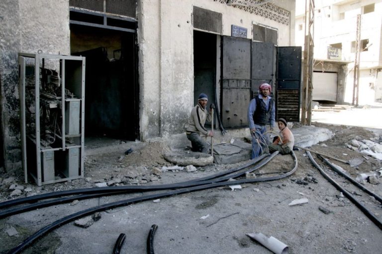 Violentos combates perto de Raqa, bastião do Estado Islâmico na Síria