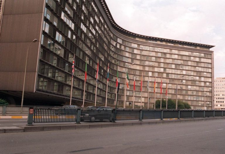 Bruxelas espera menos défice e mais crescimento em Portugal