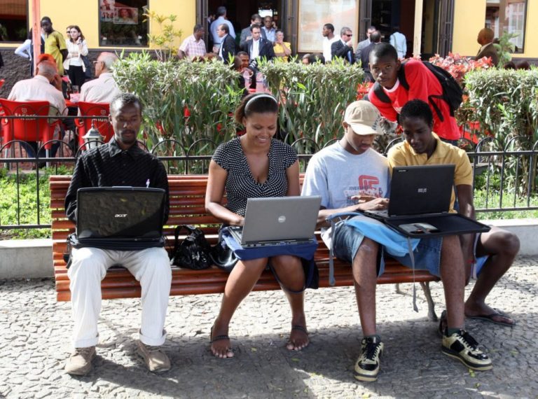 Estudantes moçambicanos recebem maioria das bolsas concedidas pelo Brasil em 2016