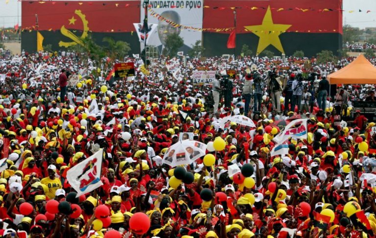 MPLA refuta 