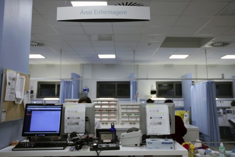 Enfermeiros discutem formas de luta contra discriminação no pagamento de trabalho extra