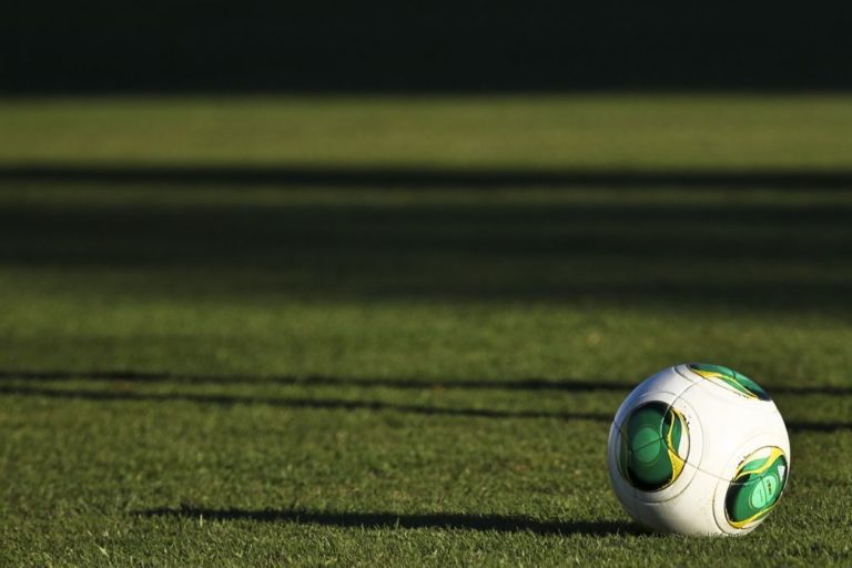 Sócios do Sporting da Guiné-Bissau querem destituição do presidente do clube