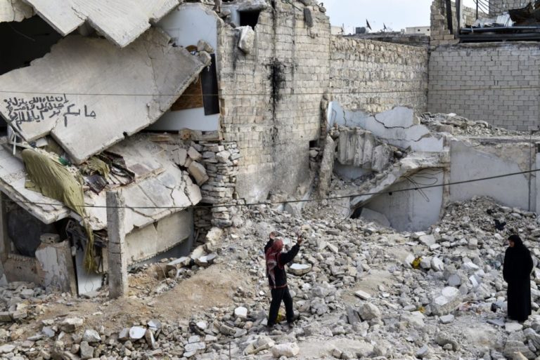 Rússia bombardeou por erro aliados da coligação na Síria -- general EUA