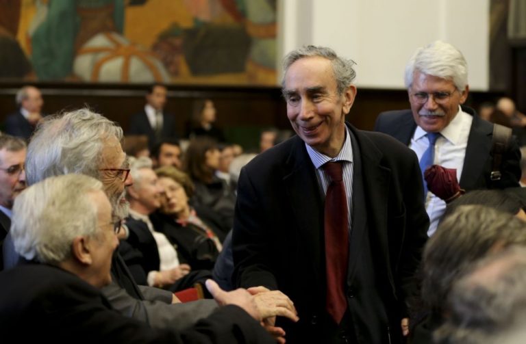 Deputados têm direito a conhecer comunicações entre Centeno e Domingues -- Jorge Miranda