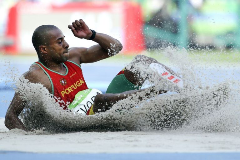 Nelson Évora na final do triplo salto dos Europeus de atletismo