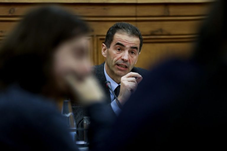 Governo espera cinco mil novos contratos para doutorados nos próximos três anos