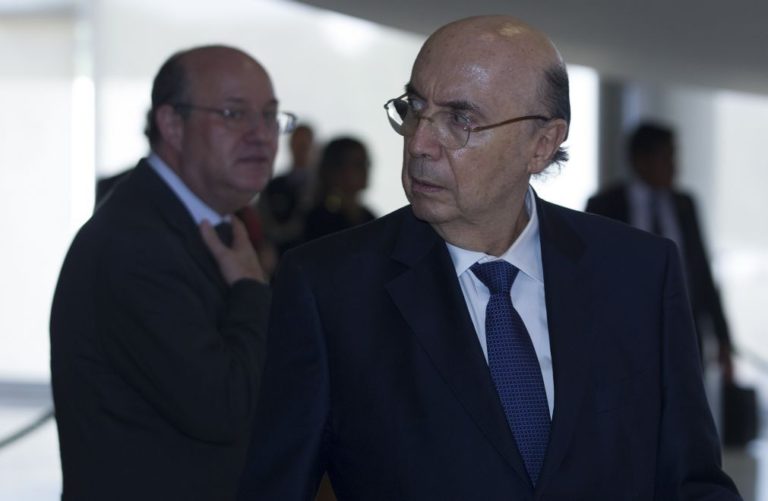 Ministro da Justiça do Brasil crítica demarcações de terras para comunidades indígenas