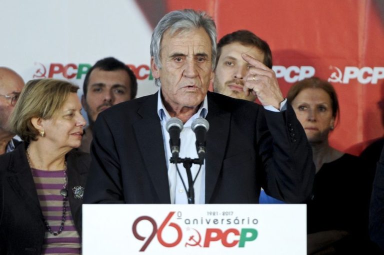 Secretário-geral do PCP critica 