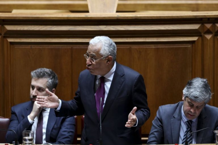 António Costa revela que Vítor Constâncio lhe ligou a recusar envolvimento no relatório do BCE