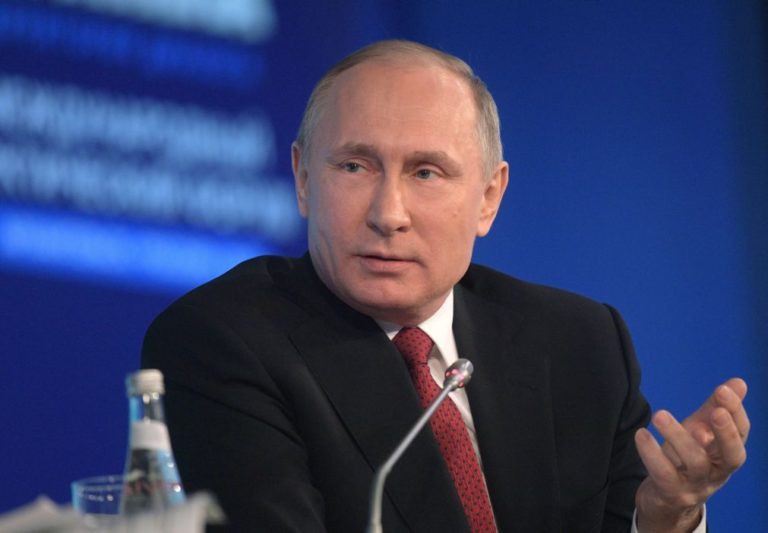 Putin diz que alterações climáticas não são provocadas pela atividade humana