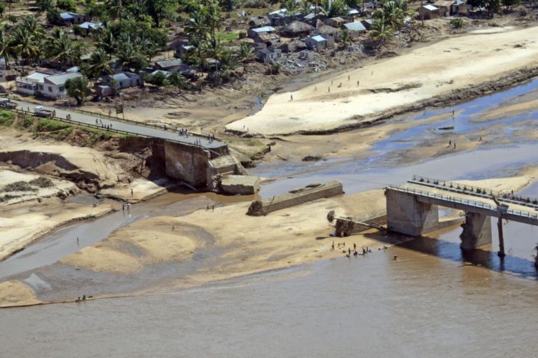 Japão apoia reconstrução de três pontes no norte de Moçambique com 28,4 ME