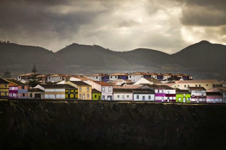 Proteção Civil dos Açores alerta para previsão de aguaceiros fortes em São Miguel e Santa Maria