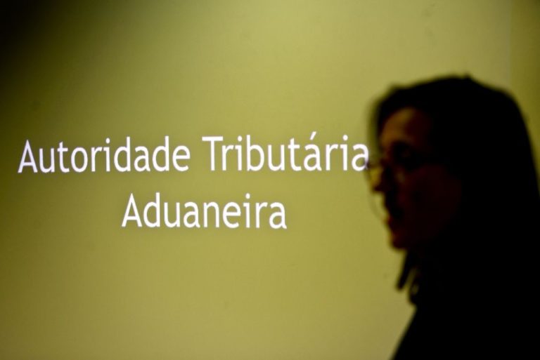 13 funcionários da Autoridade Tributária entre 45 acusados de corrupção