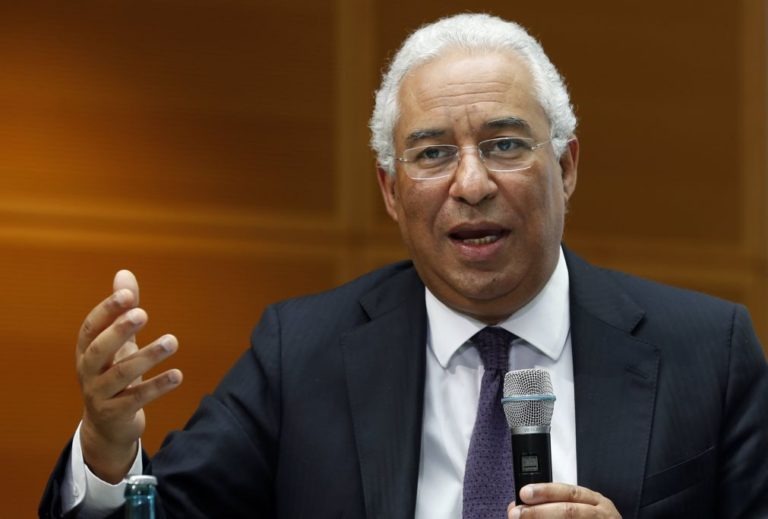 António Costa desvaloriza palavras 
