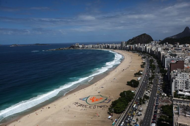 PIB do Brasil só recupera da recessão dos últimos dois anos em 2021
