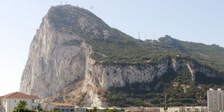 Entrada de Gibraltar na lista dos paraísos fiscais da UE só depois do 