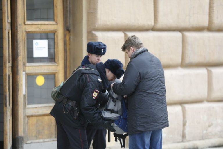 Desativada bomba em apartamento de amigos de suspeitos de atentado na Rússia