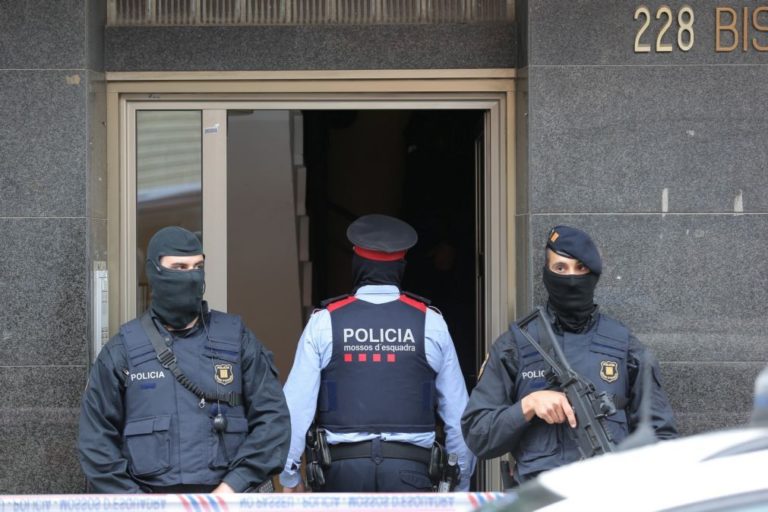 Desmantelado em Espanha grupo que traficava carros de luxo alugados também em Portugal