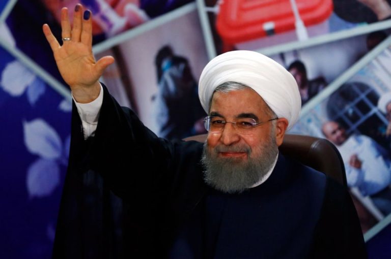 Rohani entre os seis candidatos às presidenciais do Irão