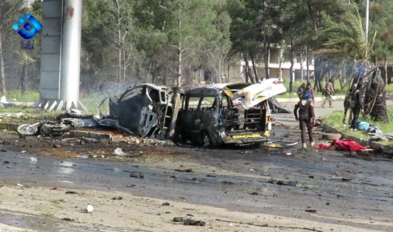Cerca de 40 mortos em explosão junto a autocarros que retiravam civis de Alepo